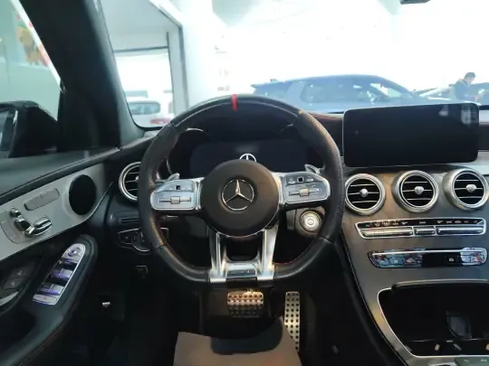 Mercedes-Benz GLC AMG 2022 (72500 км)