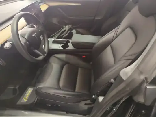 Tesla Model 3 2022 (58000 км)