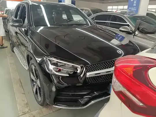 Mercedes-Benz GLC 2022 (69900 км)