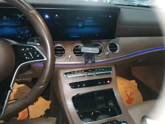 Mercedes-Benz E-Class 2022 (126700 км)