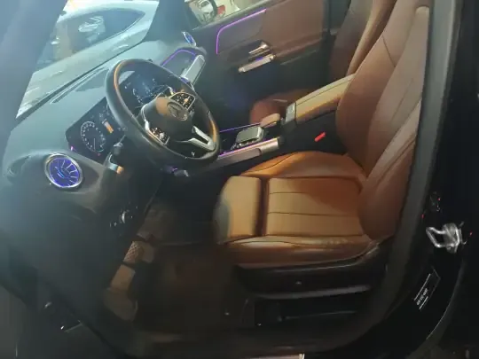 Mercedes-Benz GLB 2022 (60800 км)