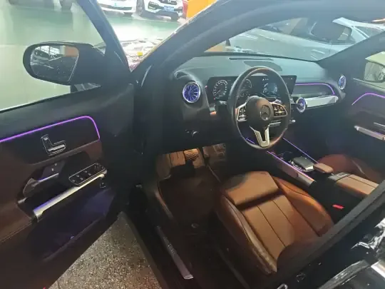 Mercedes-Benz GLB 2022 (60800 км)