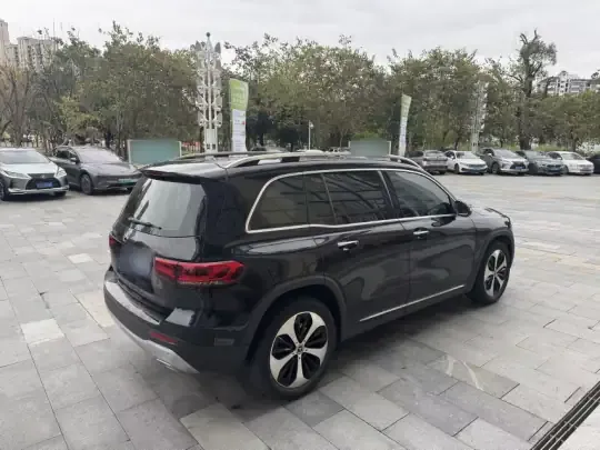 Mercedes-Benz GLB 2022 (60800 км)