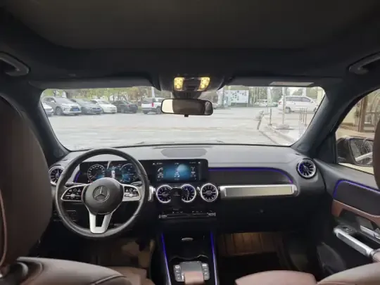 Mercedes-Benz GLB 2022 (60800 км)