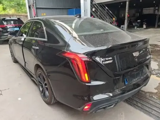 Cadillac CT4 2022 (106100 км)