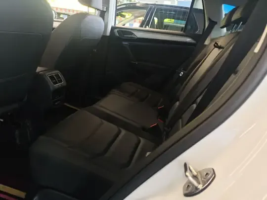 Volkswagen Tayron 2022 (37600 км)