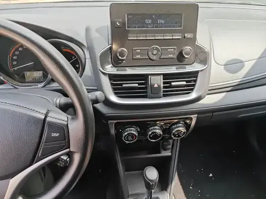 Toyota YARiS L Zhi Xian 2022 (3400 км)