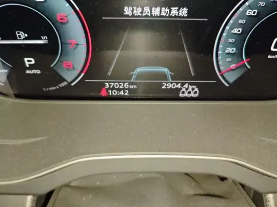 Audi Q5L Sportback 2022 (37000 км)