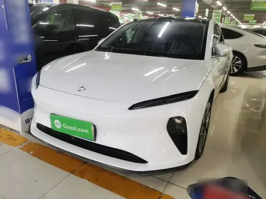Nio ET5 2022 (74700 км)