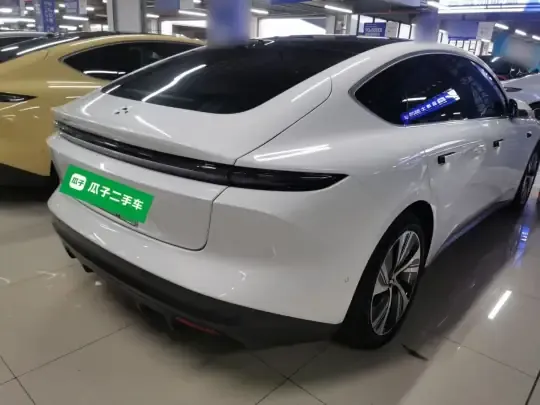 Nio ET5 2022 (74700 км)