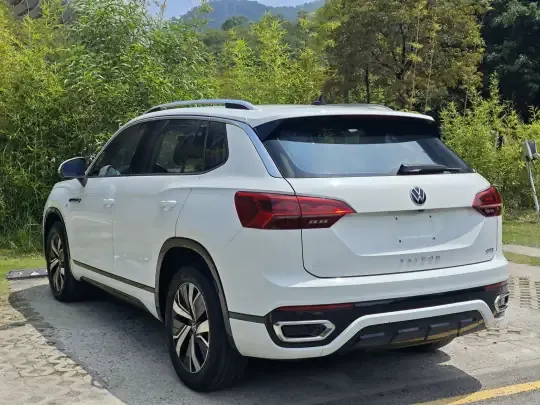Volkswagen Tayron GTE Plug-in Hybrid 2022 (65100 км)