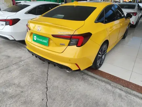 Honda Integra 2022 (23100 км)