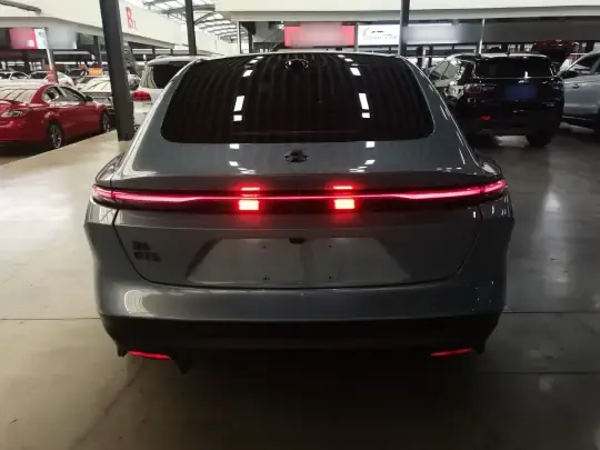 Nio ET5 2022 (108500 км)