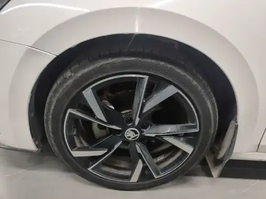 Skoda Octavia 2022 (50700 км)