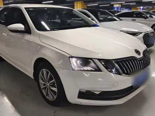 Skoda Octavia 2022 (39800 км)