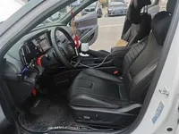 Hyundai Elantra 2022 (74800 км)