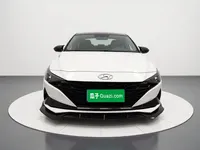 Hyundai Elantra 2022 (74800 км)