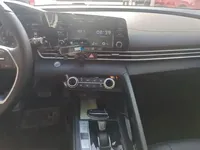 Hyundai Elantra 2022 (49200 км)