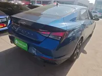 Hyundai Elantra 2022 (49200 км)