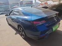 Hyundai Elantra 2022 (49200 км)