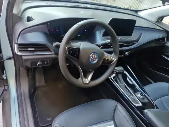 Buick Velite 6 2022 (111999 км)
