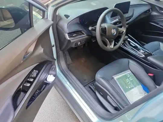 Buick Velite 6 2022 (111999 км)