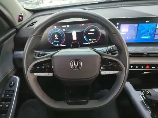 CHANGAN CS75 PLUS 2022 (25400 км)