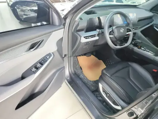 CHANGAN CS75 PLUS 2022 (25400 км)
