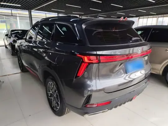 CHANGAN CS75 PLUS 2022 (25400 км)
