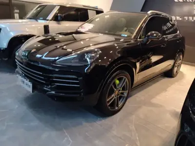 Porsche Cayenne E-Hybrid 2022 (33300 км)