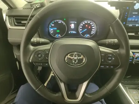 Toyota Wildlander 2022 (36800 км)
