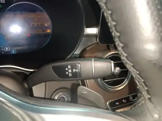 Mercedes-Benz GLC 2022 (117900 км)