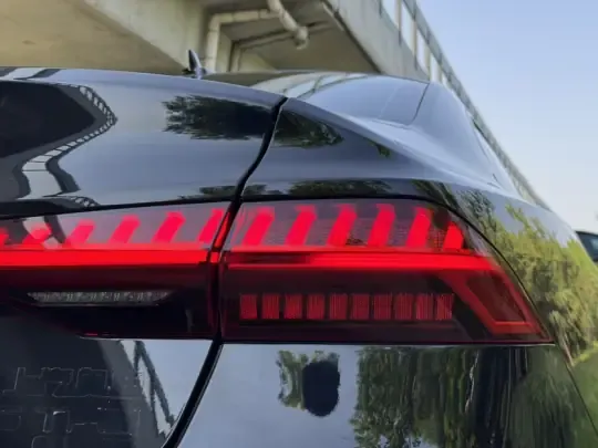 Audi A7L 2022 (70200 км)