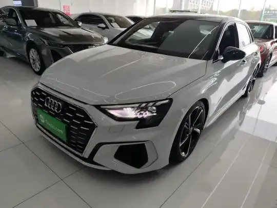 Audi A3 2022 (42800 км)