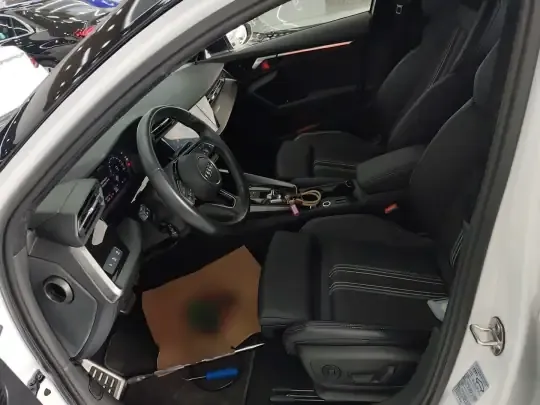 Audi A3 2022 (42800 км)