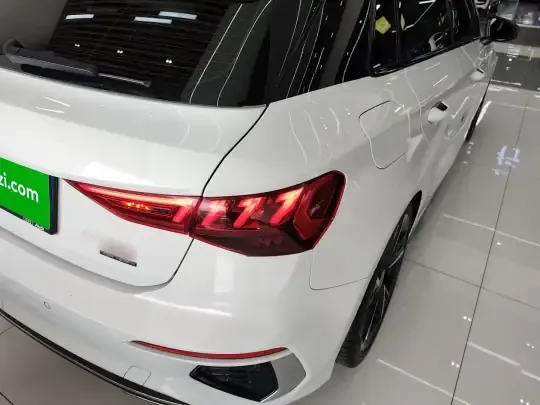 Audi A3 2022 (42800 км)