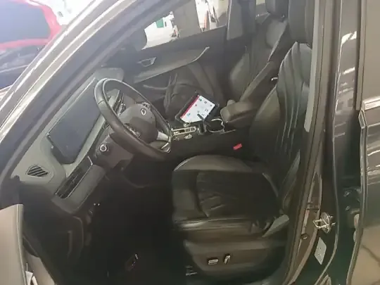 Chery Tiggo 8 PLUS Kunpeng e+ 2022 (100100 км)