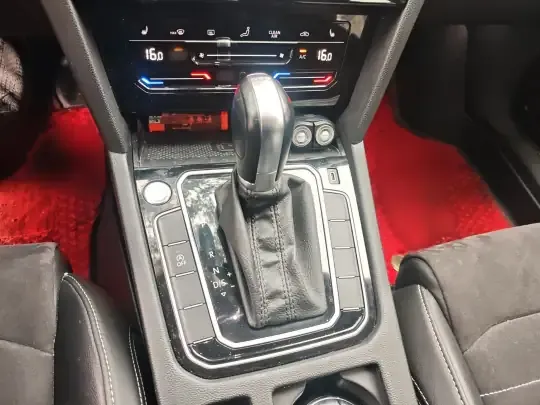 Volkswagen Magotan 2021 (64200 км)