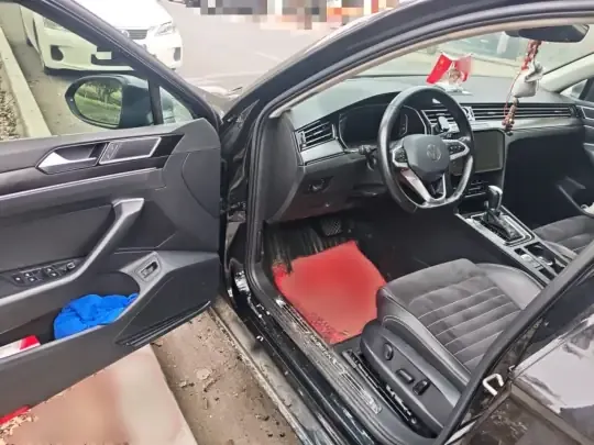Volkswagen Magotan 2021 (64200 км)