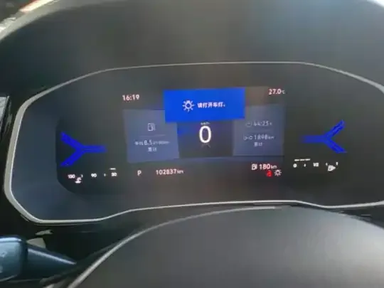 Jetta VS7 2022 (102800 км)