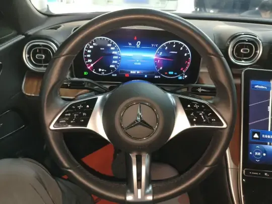 Mercedes-Benz C-Class 2022 (42100 км)