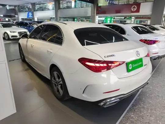 Mercedes-Benz C-Class 2022 (22700 км)