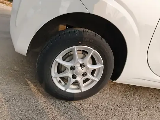 Roewe Clever 2022 (38100 км)