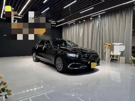 Mercedes-Benz E-Class 2022 (69700 км)