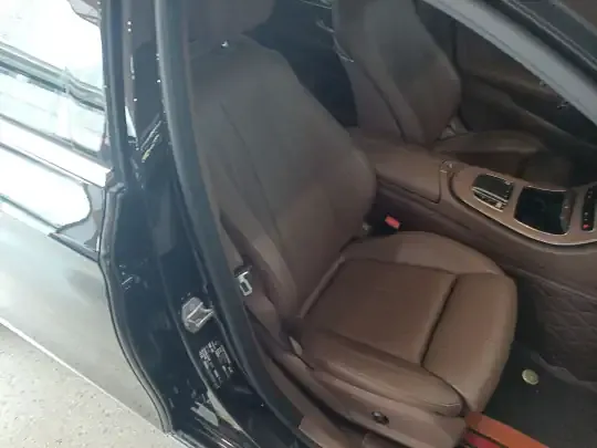 Mercedes-Benz E-Class 2022 (69700 км)