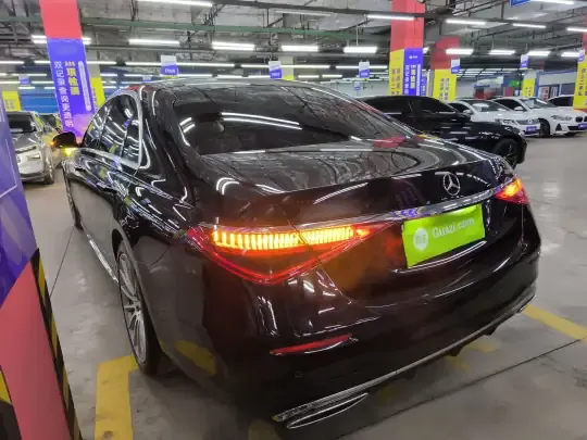 Mercedes-Benz S-Class 2022 (66900 км)
