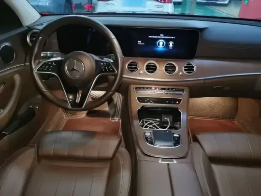 Mercedes-Benz E-Class New Energy 2022 (75500 км)