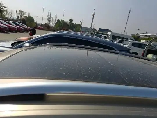 Volkswagen T-ROC 2022 (27600 км)