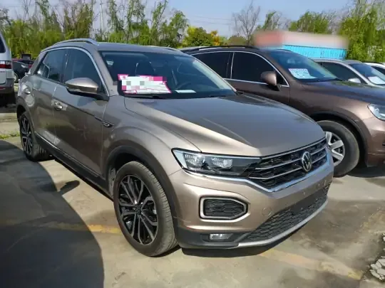 Volkswagen T-ROC 2022 (27600 км)