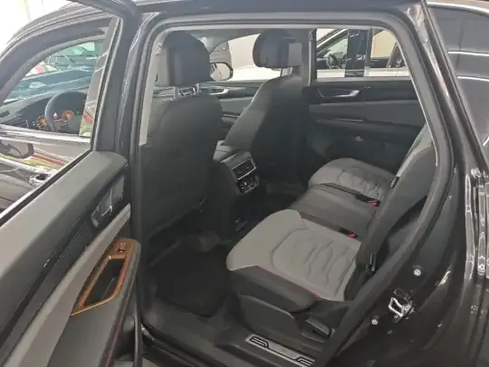 Volkswagen Teramont X 2022 (82100 км)